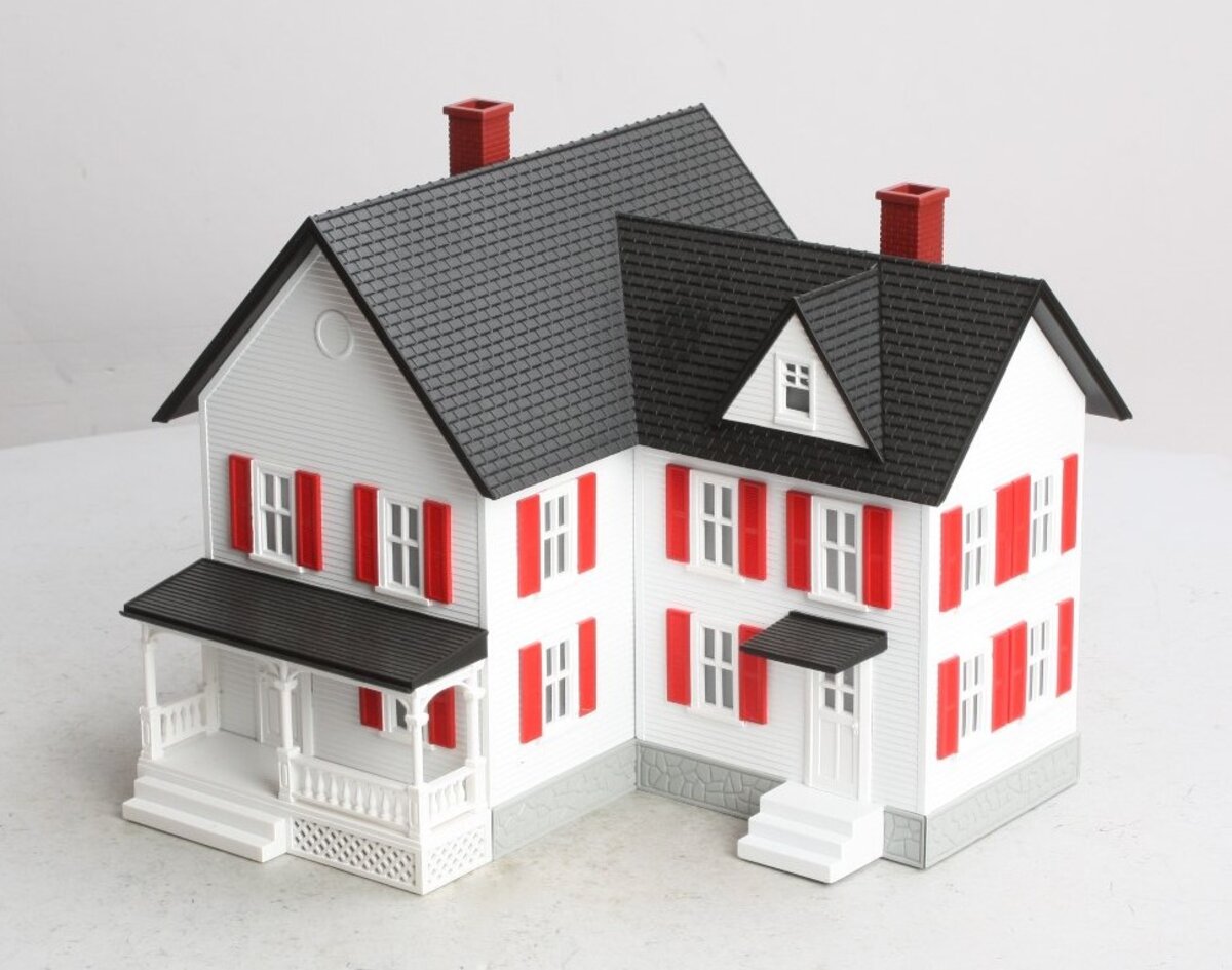 MTH 30-90333 O Gauge White With Red Shutters Built Up Farm House LN/Box