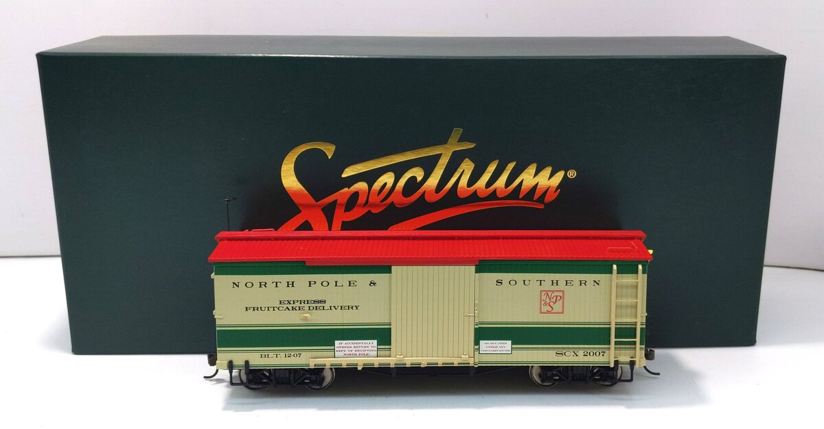 Bachmann 27044 On30 North Pole & Southern Christmas Fruitcake Wood Box Car #2007