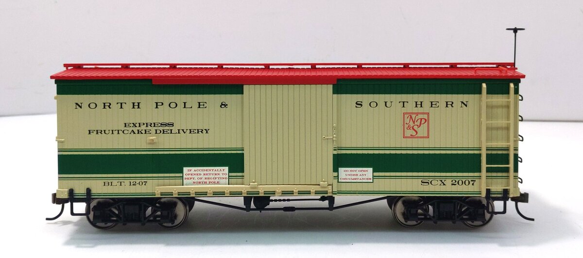 Bachmann 27044 On30 North Pole & Southern Christmas Fruitcake Wood Box Car #2007