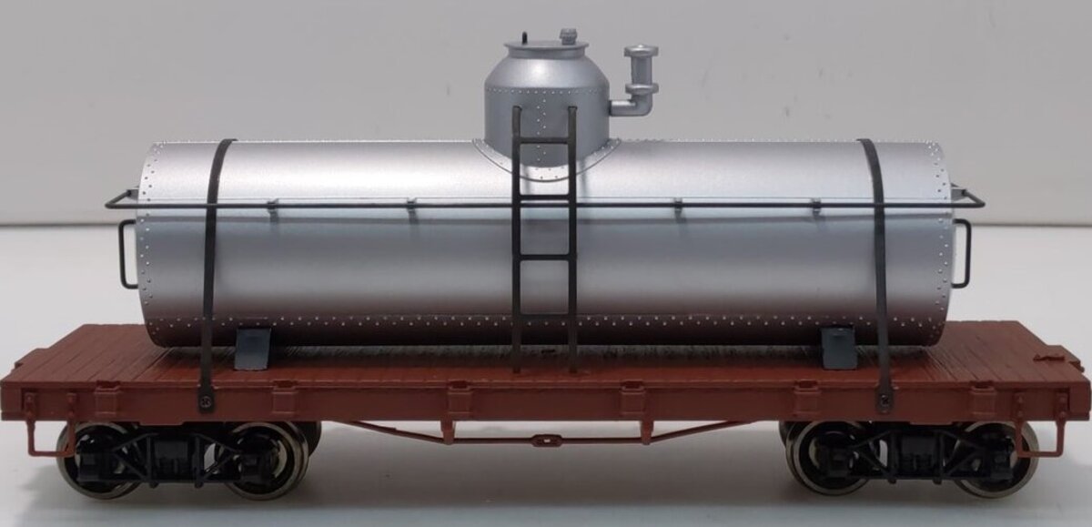 Bachmann Spectrum 27198 On30 Scale Painted & Unlettered Silver Tank Car