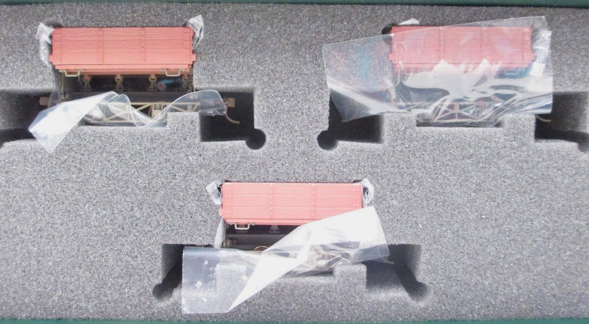 Bachmann 29801 On30 Logging and Mining Wood Side Dump Cars (Set of 3) NIB