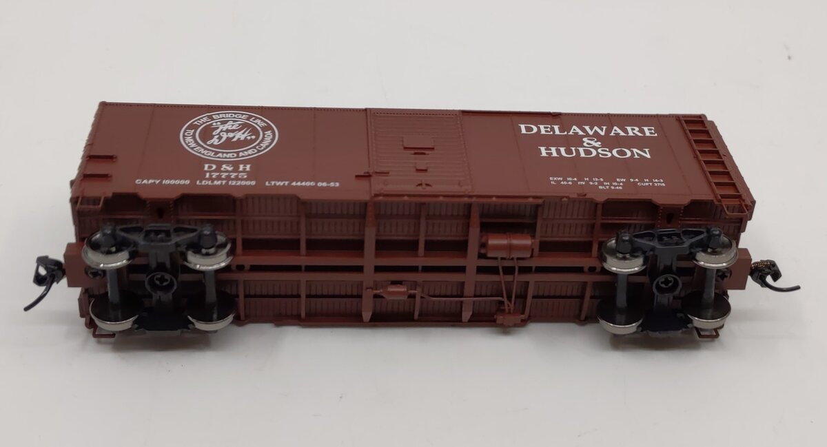 Walthers 910-1667 HO Delaware & Hudson 40' AAR 1944 Boxcar #17775