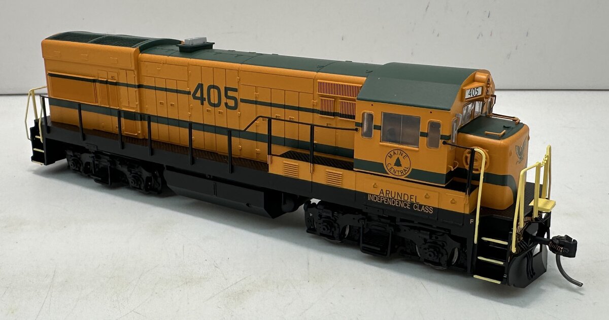 InterMountain 49451-02 HO Scale Maine Central U18B Diesel Locomotive #405 LN/Box
