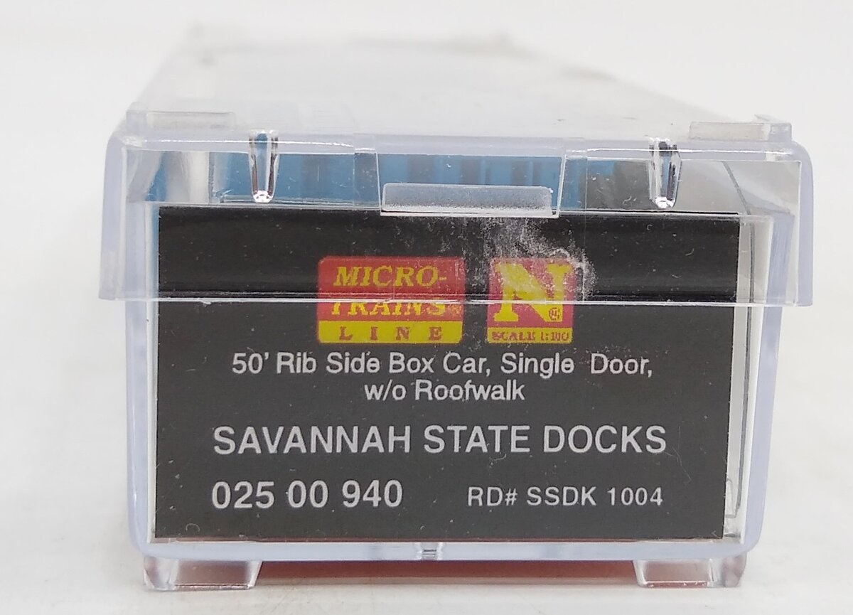 Micro-Trains 02500940 N SSDK 50' Rib-Side Single Door Boxcar #1004