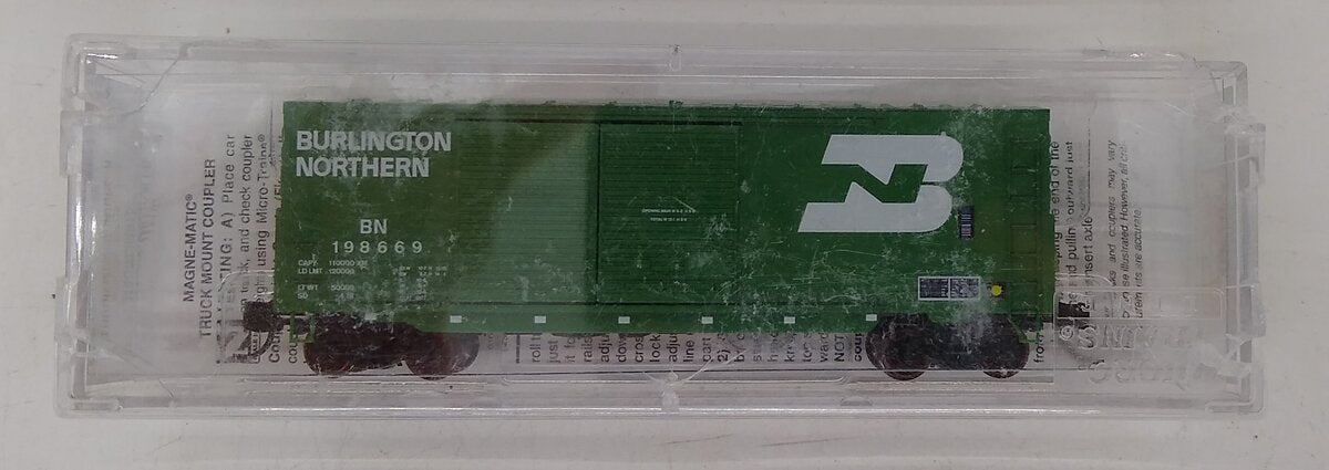 Micro-Trains 06800570 N Burlington Northern 40' Double Door Boxcar #198669