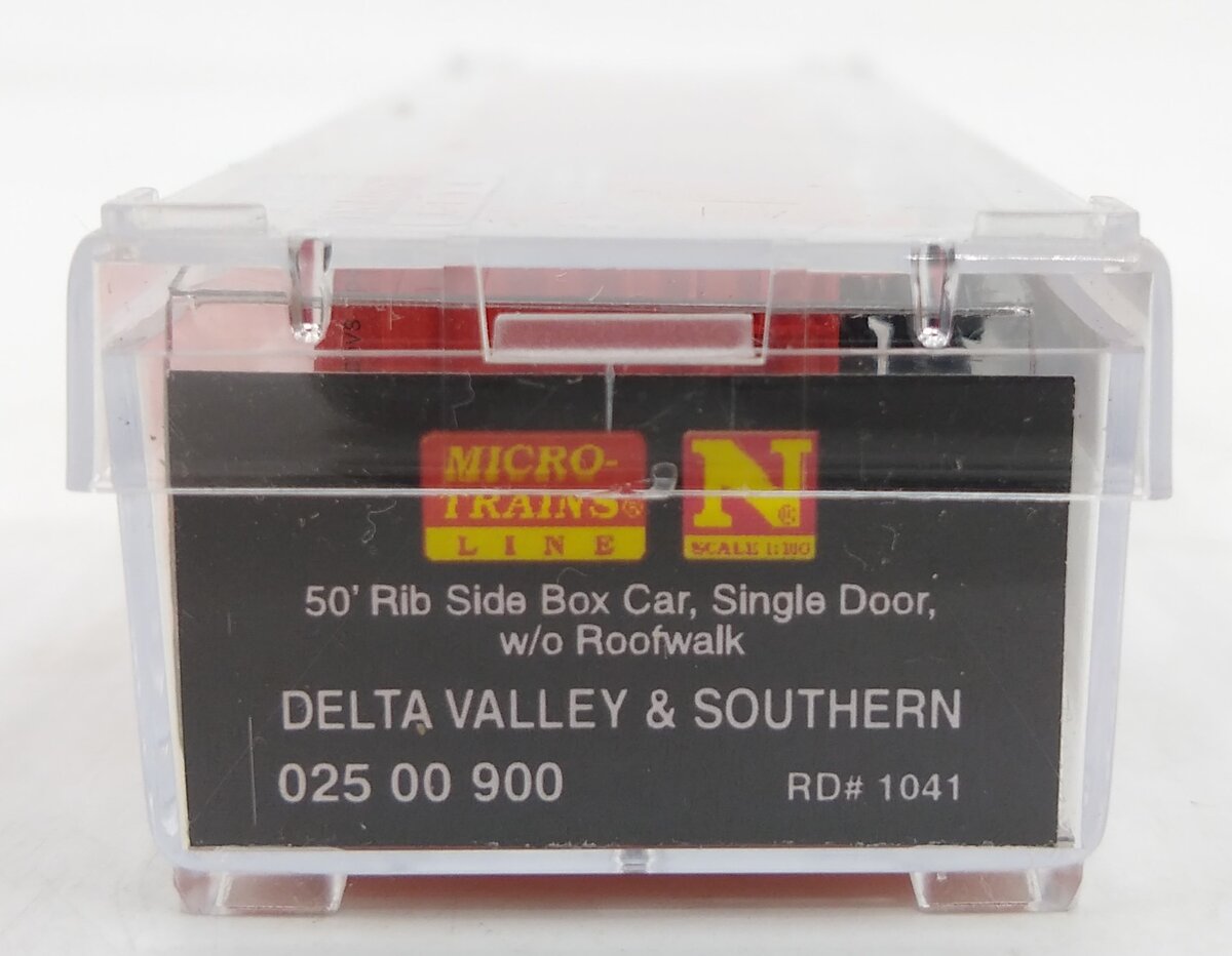 Micro-Trains 02500900 N Scale Delta Valley & Southern 50' Boxcar #1041