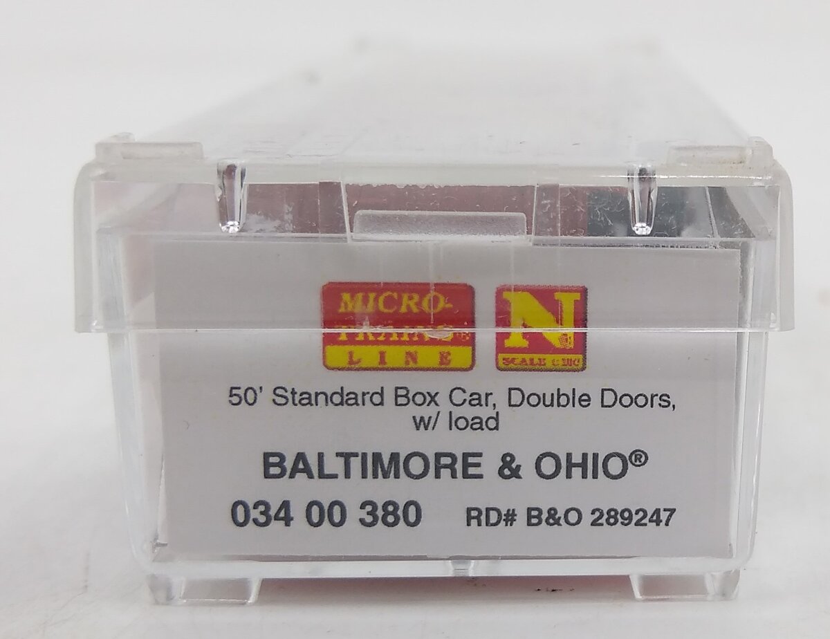 Micro-Trains 03400380 N B&O 50' Standard Double Door Boxcar w/Load #289247