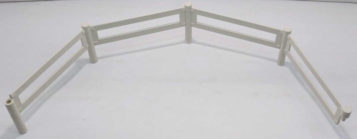 Schleich 40186 White Pasture Fence - (37 Pieces) LN