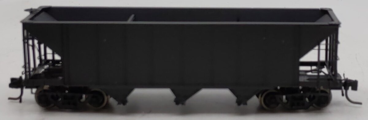 Blackstone Models B340700 HOn3 Painted, Unlettered 3-Bay Hopper EX/Box
