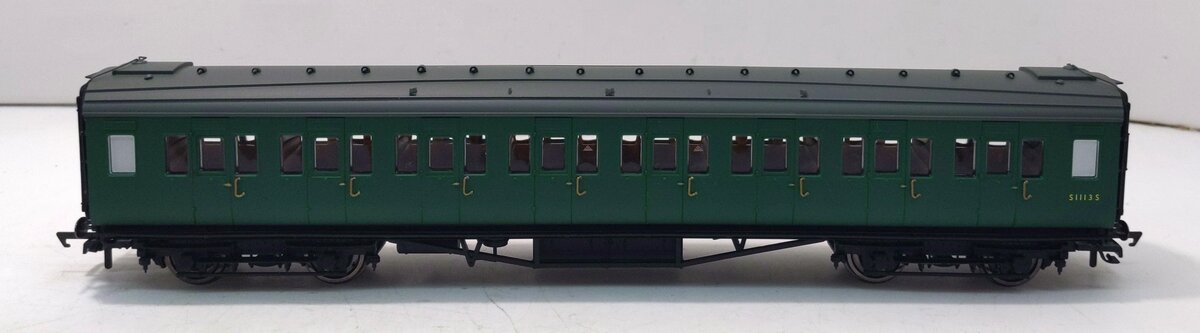 Hornby R4834 OO BR Maunsell Corridor 2nd Class Passenger Coach #S1113S LN/Box
