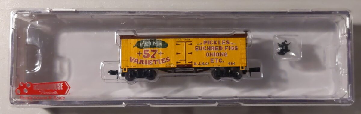 Roundhouse 87009 N Scale Heinz Pickles Reefer Car #484 LN/Box