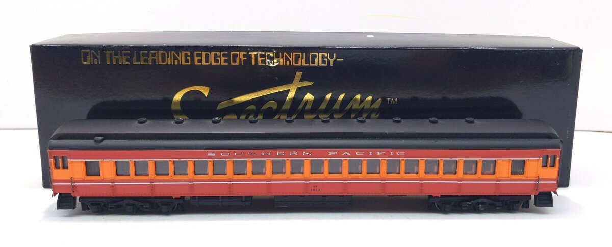 Bachmann 89422 HO Scale Southern Pacific Coach Passenger Car #1013 EX/Box