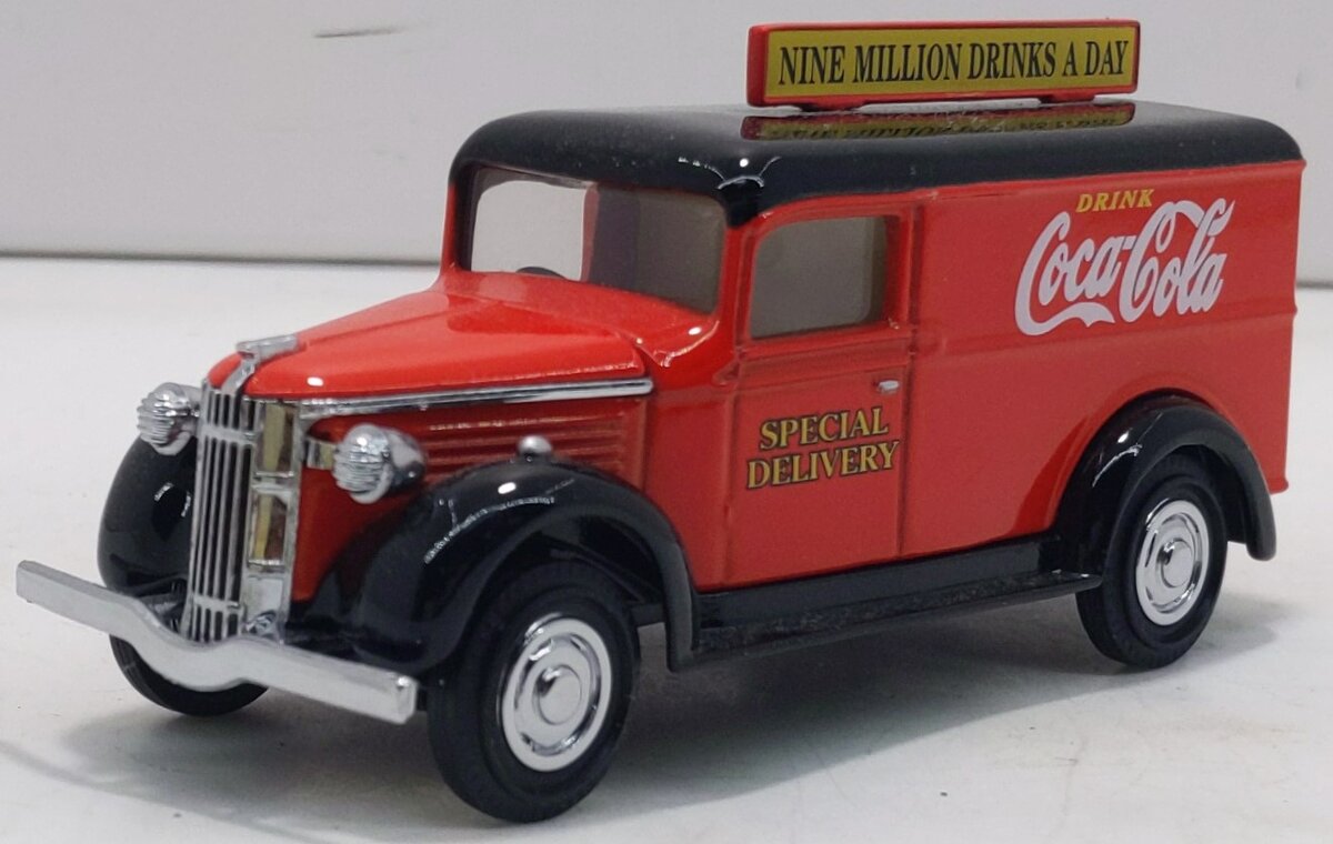 Matchbox YPC02-M 1:43 Scale Coca-Cola 1937 GMC Van