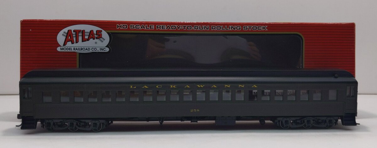 Atlas 20003049 HO Lackawanna Single Window Coach #258