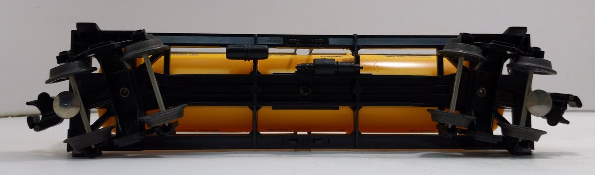 Lionel 6-16112 O Gauge Dow Chemical 3-Dome Tank Car