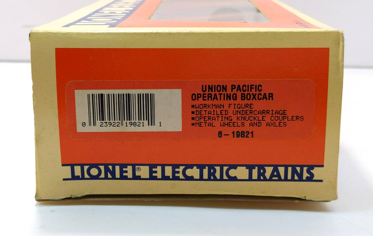 Lionel 6-19821 O Gauge Union Pacific Operating Boxcar #9146 LN/Box