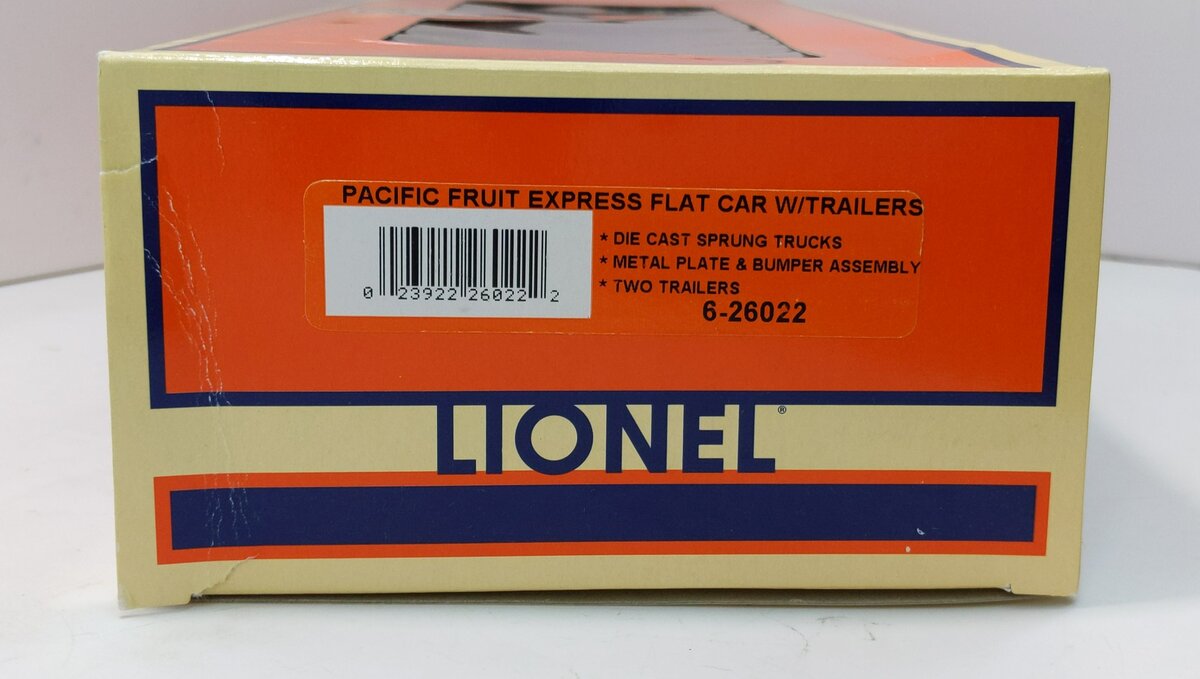 Lionel 6-26022 O Gauge Pacific Fruit Express Flatcar w/2 Trailers