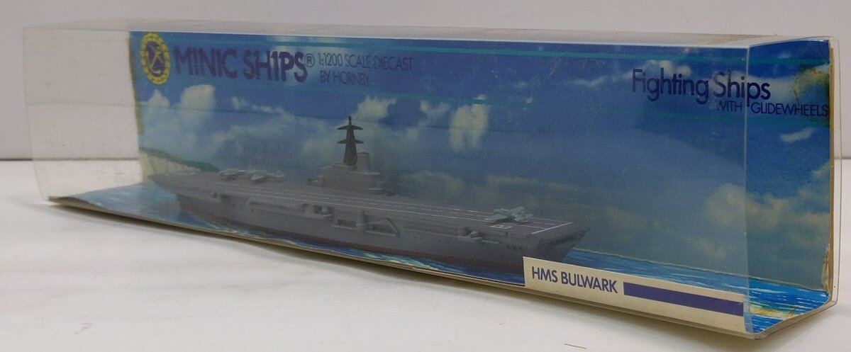 Hornby M751 1:1200 Scale Die-Cast M1N1C SH1PS HMS Bulwark LN/Box