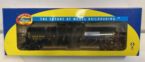 Athearn 93893 HO Scale UTLX 30,000-Gallon Ethanol Tank Car #204411