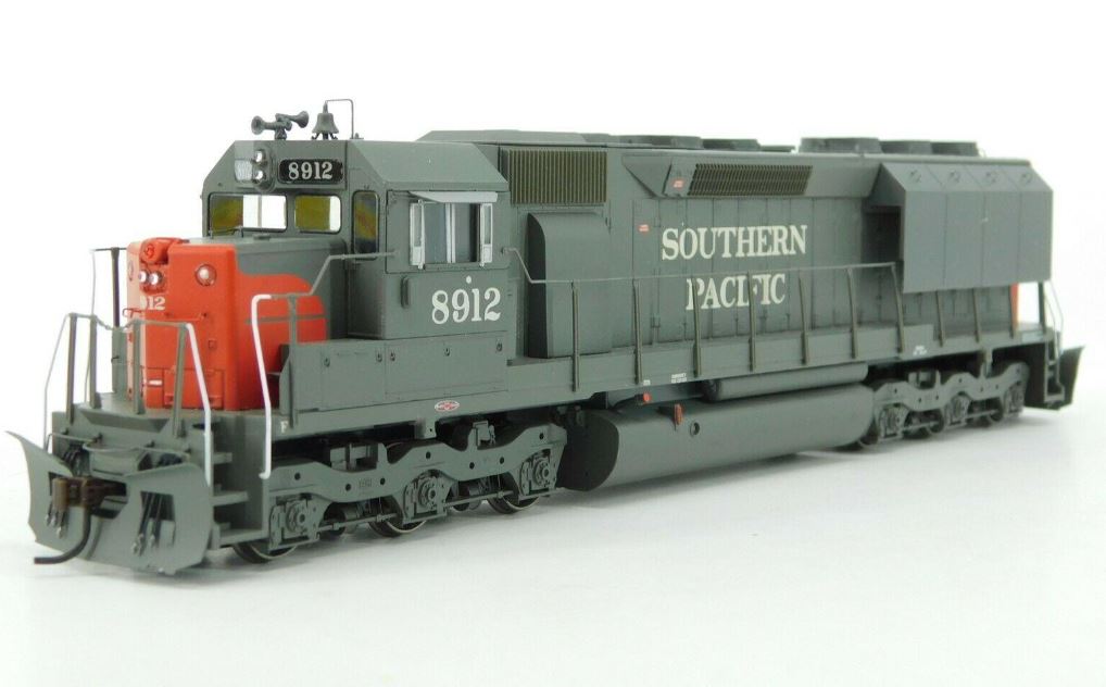 Athearn 95435 HO Southern Pacific SD-45 Diesel Locomotive #8912