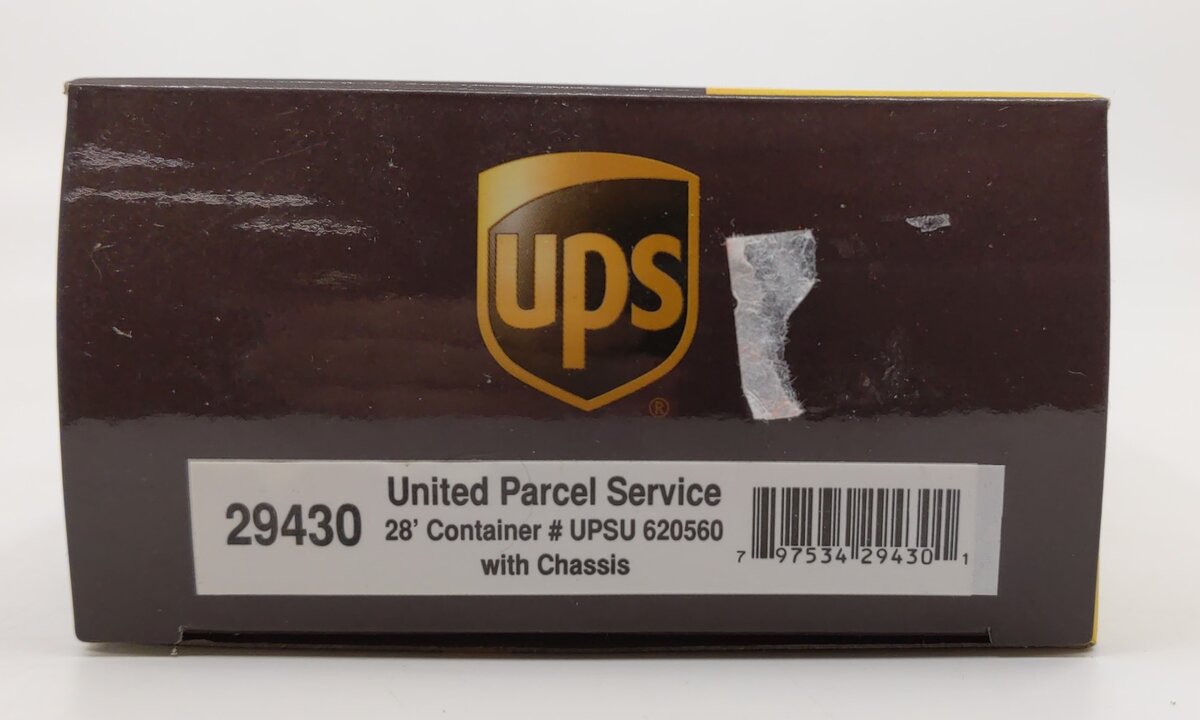 Athearn 29430 HO UPS 28' Container & Chassis #620560
