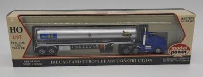 Model Power 16007 1:87 Short Haul Tractor w/Tank Trailer Sunco