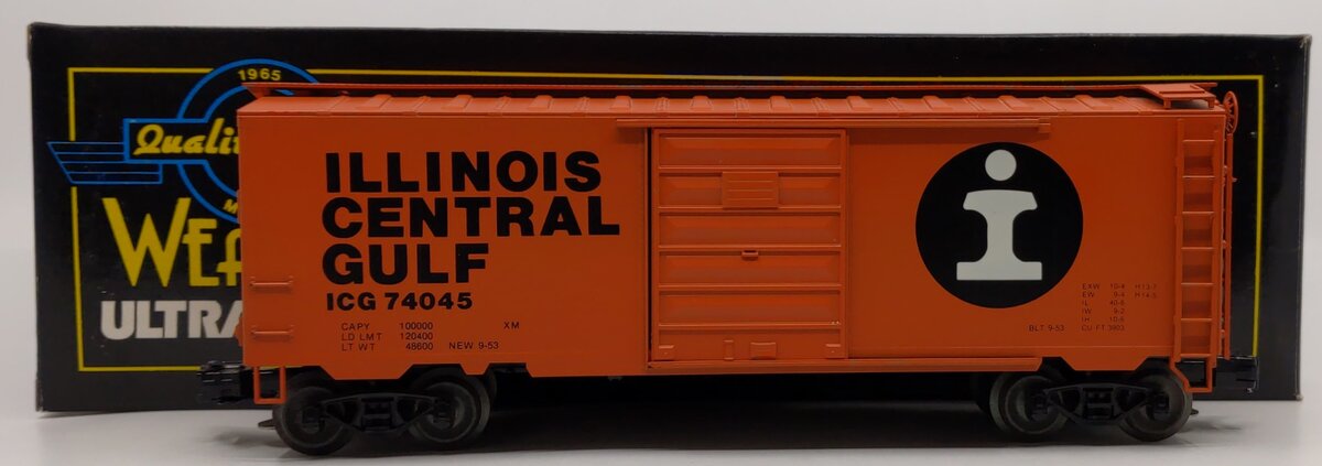 Weaver O-Gauge Illinois Central Gulf Boxcar #74045 (3-Rail) EX/Box