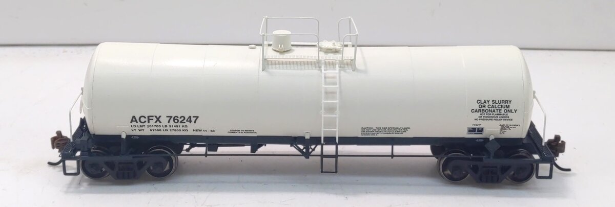 Athearn 16671 HO ACFX Ready-to-Run 16,000-Gallon Tank Car #76247
