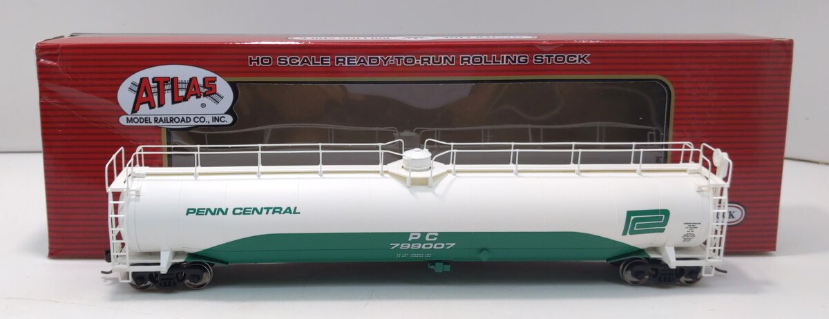 Atlas 20005968 HO Penn Central 33,000 Gallon Tank Car #799007