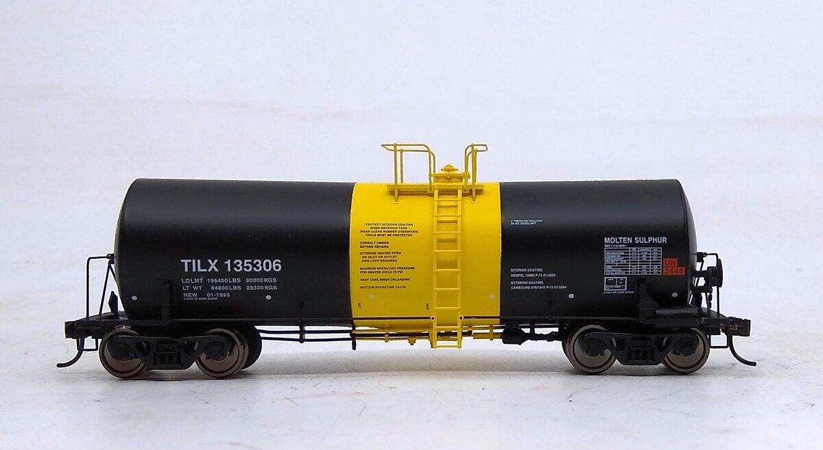 Walthers 920-100023 HO Scale Trinity Industries 14K Gallon Tank Car #135306