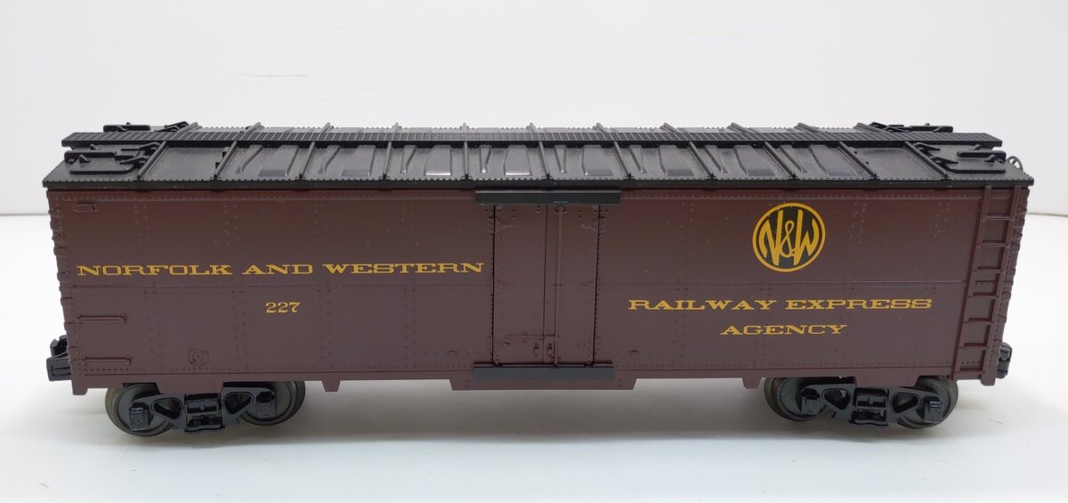 MTH 30-78071 O Norfolk & Western Modern Reefer Car #227