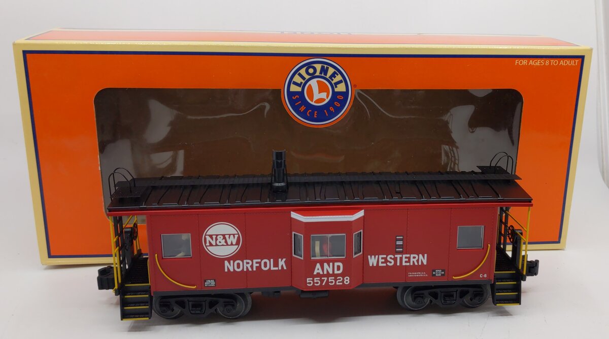 Lionel 6-17645 O Gauge Norfolk & Western Bay Window Illuminated Caboose #557528 LN/Box