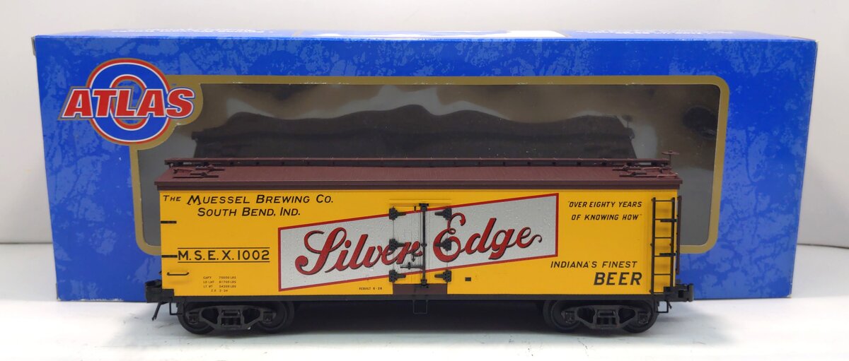Atlas 6734-2 O Gauge Silver Edge Beer Reefer Car #1002 (3 Rail) LN/Box