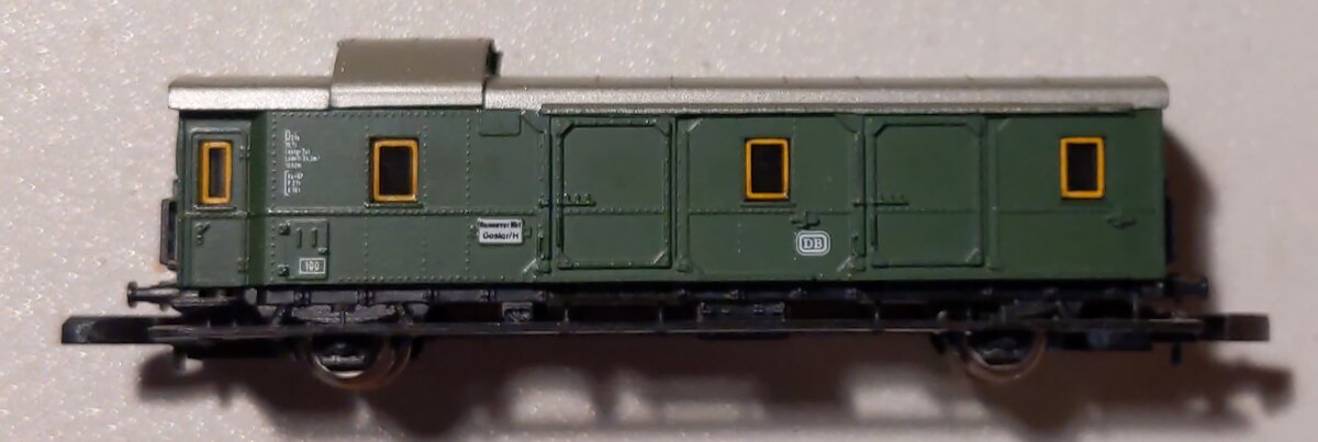 Marklin 8752 Z German Federal Railroad DB Type D2ie Baggage Car