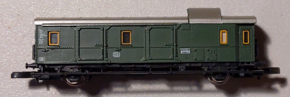Marklin 8752 Z German Federal Railroad DB Type D2ie Baggage Car