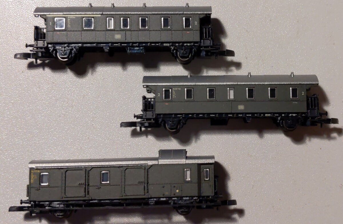 Marklin 87507 Z German Federal RR DB Höllentalbahn Passenger Set (Set of 5)