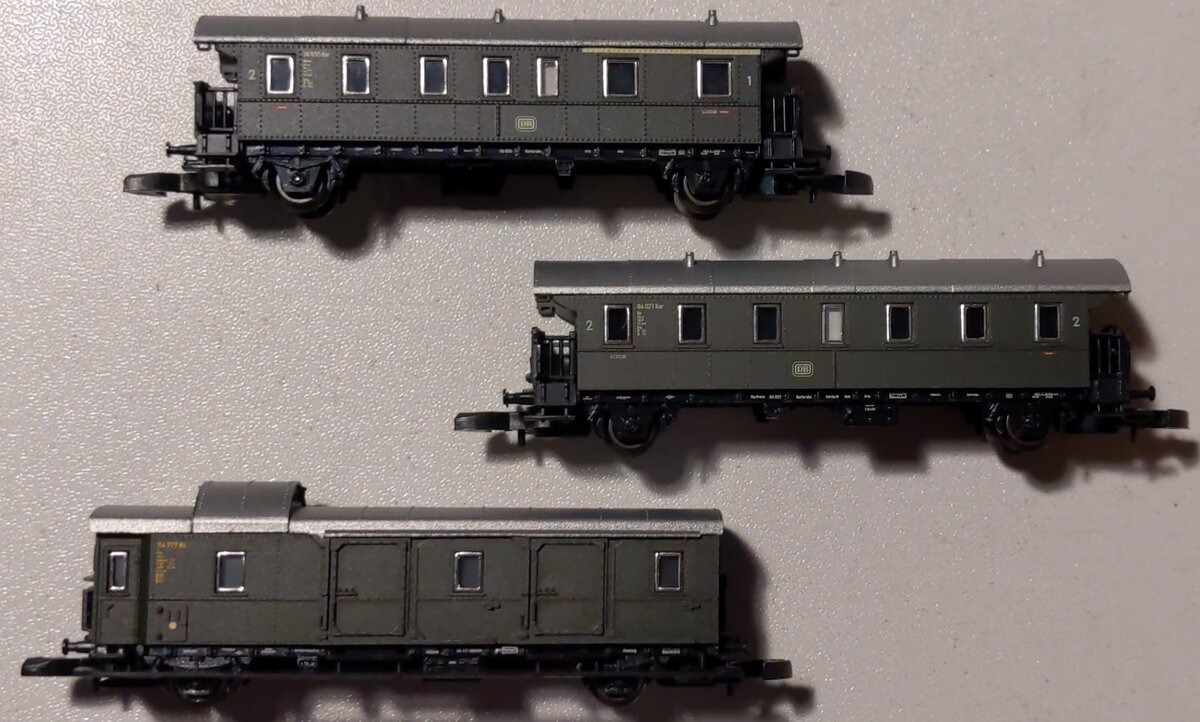 Marklin 87507 Z German Federal RR DB Höllentalbahn Passenger Set (Set of 5)