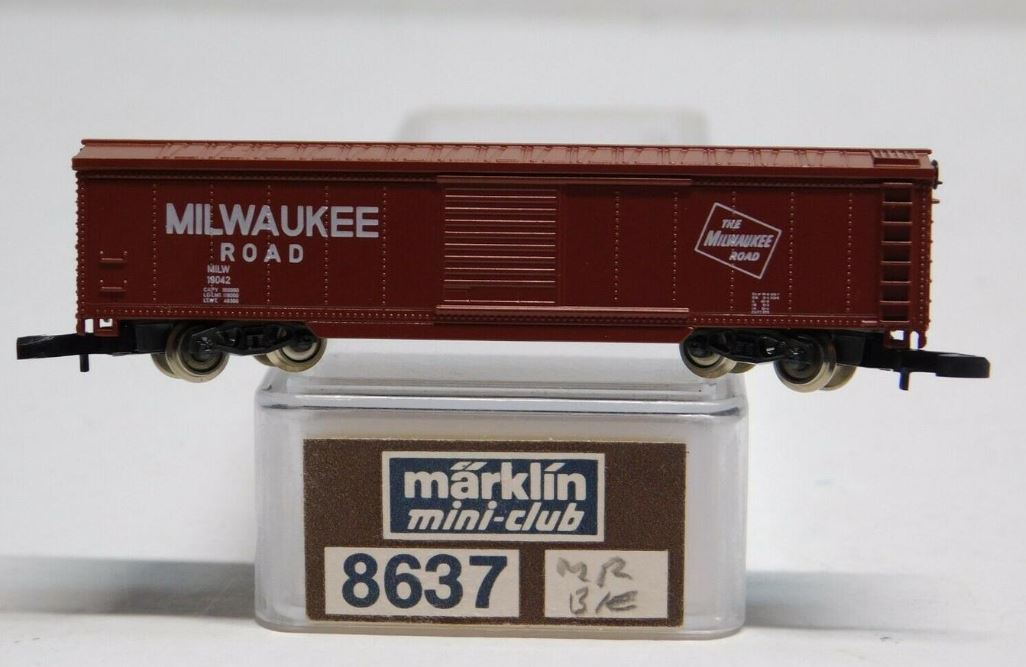 Marklin 8637 Z Scale Milwaukee Road Boxcar #19042 LN/Box