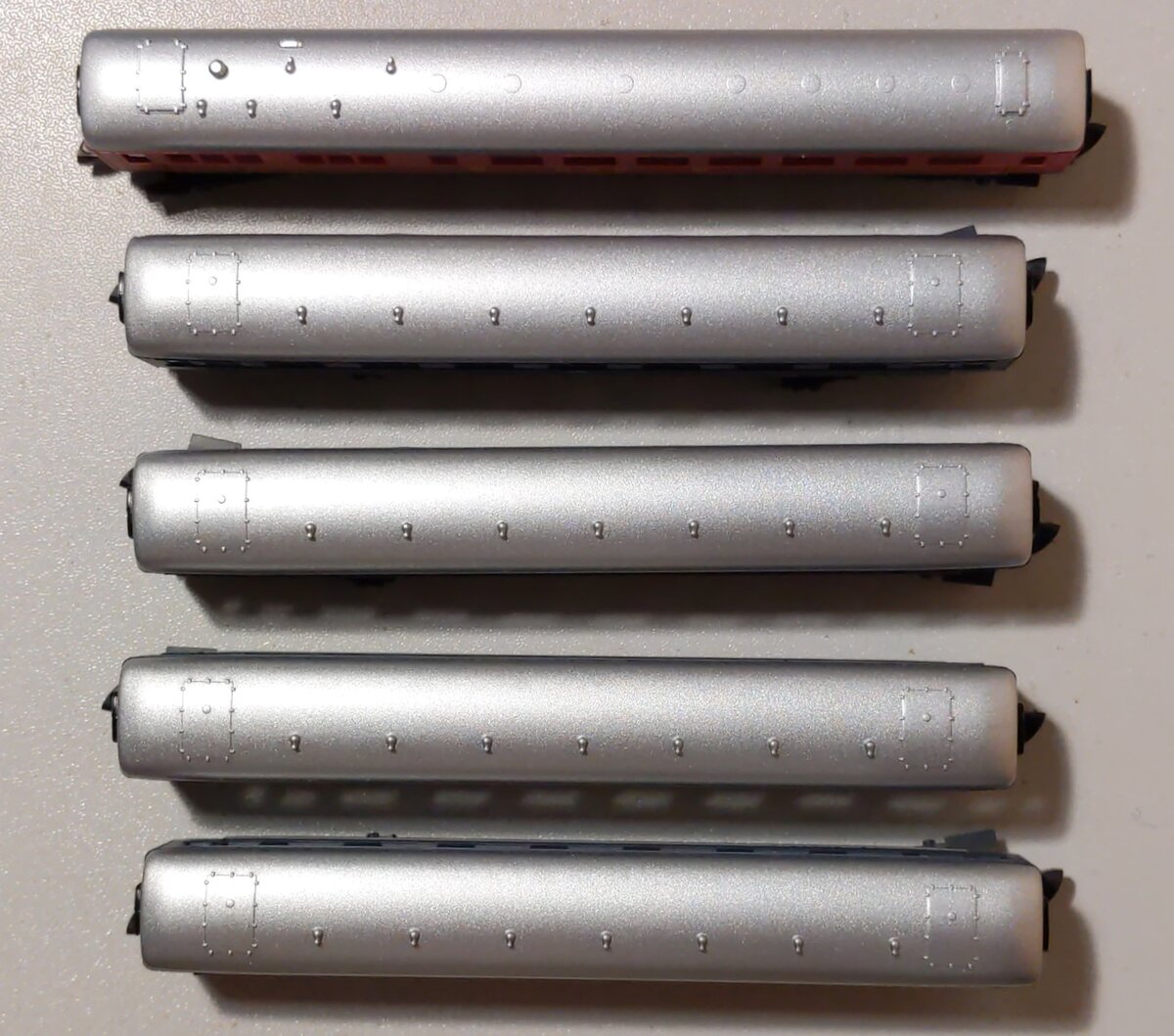 linlin79☆ Marklin 87357 Z DB Express Train Skirted Passenger Cars (Set of 5