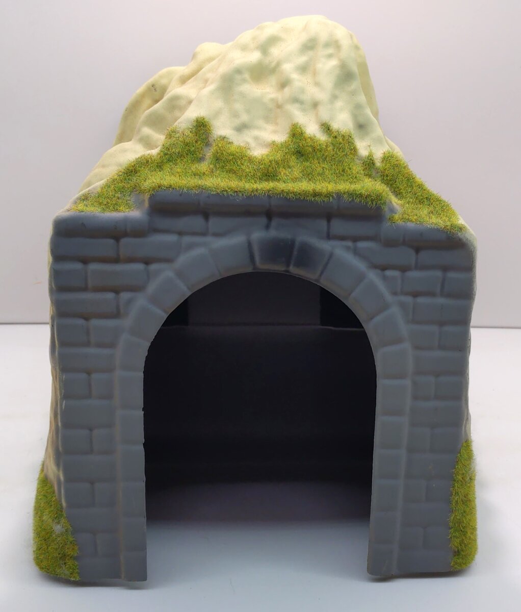 Model Power 6090 O Scale Staight Tunnel
