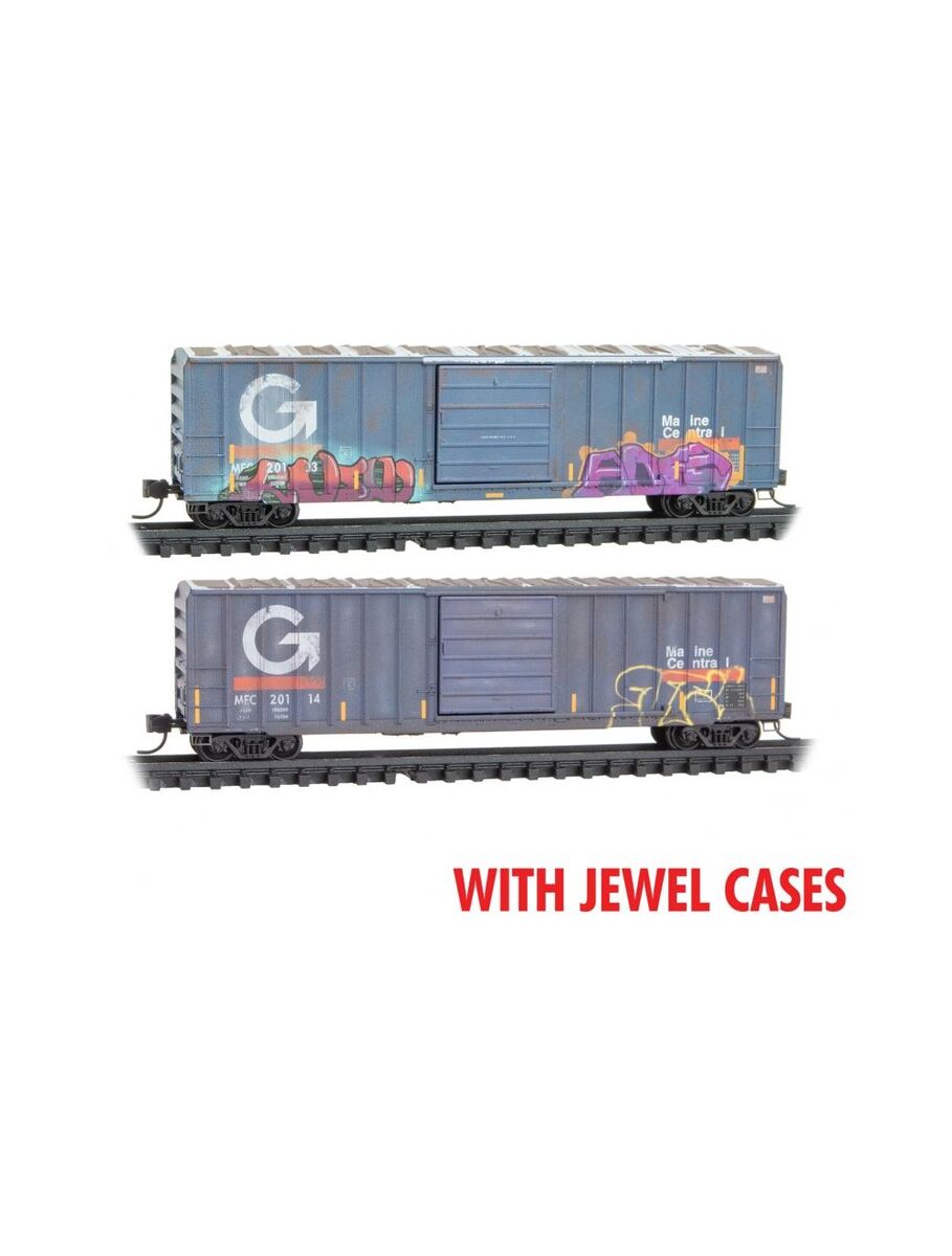 Micro-Trains 98305039 N MEC Weathered Boxcar (Set of 2)