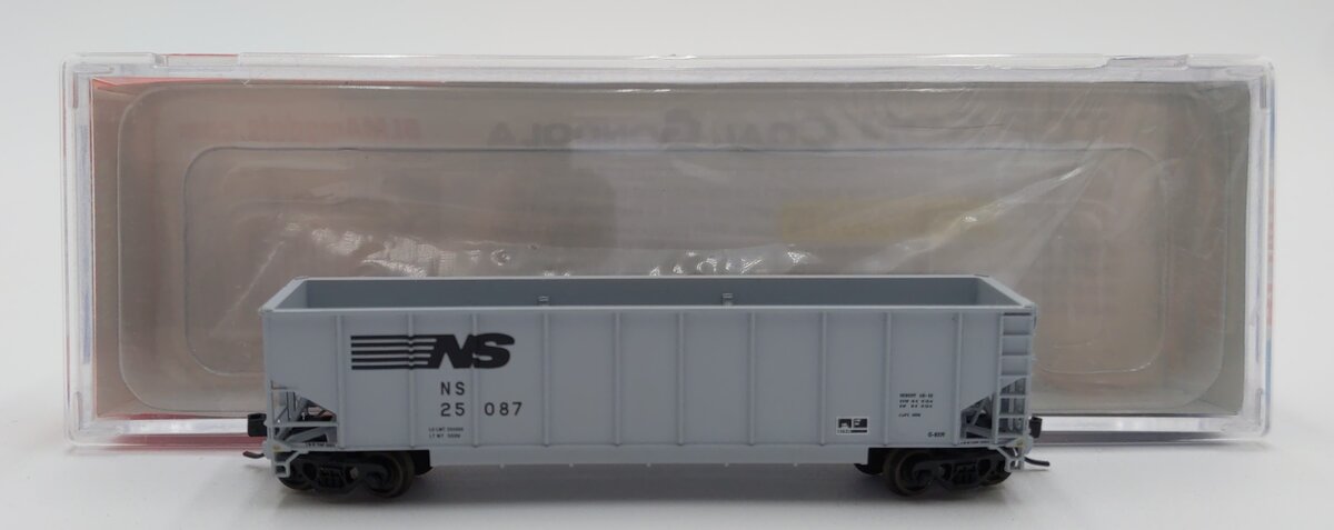 BLMA Models 10010 N Norfolk Southern Top Gon Coal Car #25087
