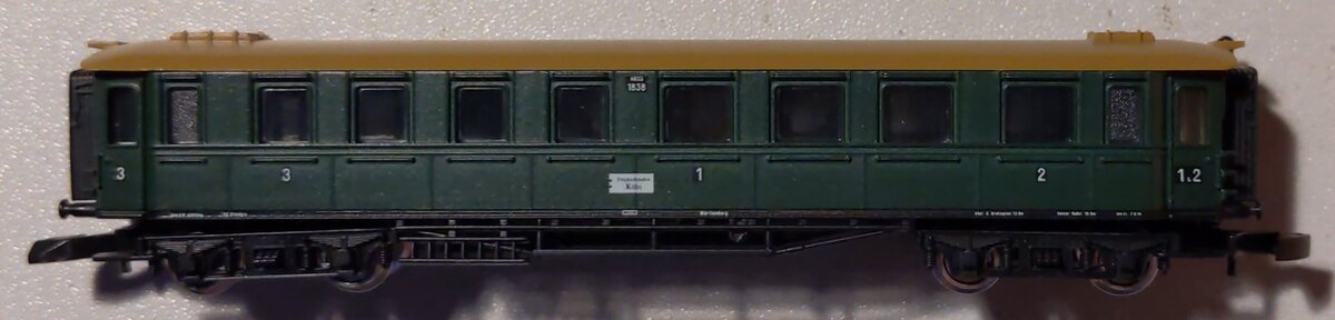 Marklin 87940 Z Scale K.W.St.E. Express Train Passenger Car LN/Box