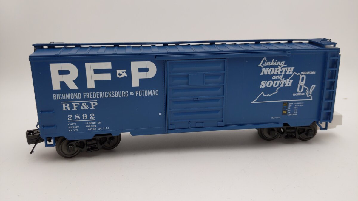 MTH 20-93744 O Richmond Fredericksburg and Potomac 40' Box Car #2892