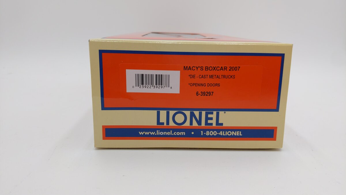 Lionel 6-39297 O 2007 Macy's Parade Boxcar