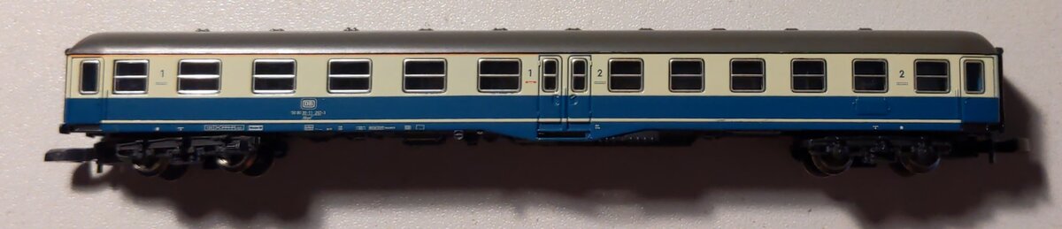 Marklin 87335 Z Scale Mini-Club DB 1st/2nd Class Passenger Car