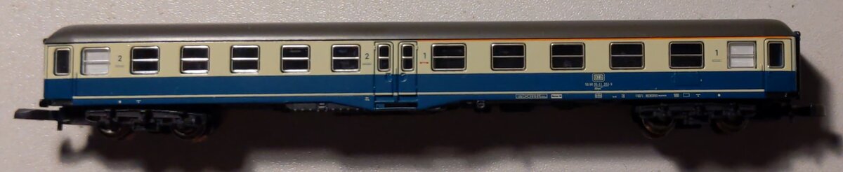 Marklin 87335 Z Scale Mini-Club DB 1st/2nd Class Passenger Car