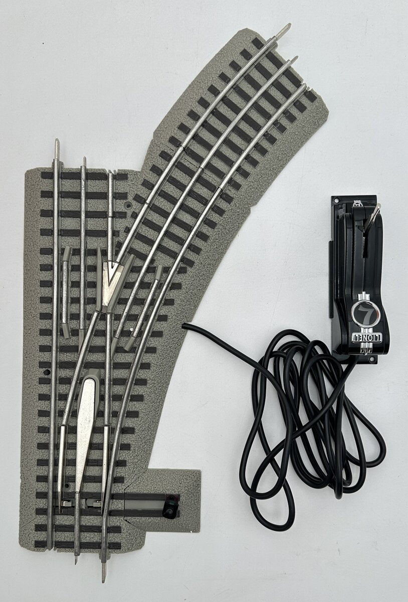 Lionel 6-81946 O-36 Remote Right Hand FasTrack Command Switch Turnout EX/Box