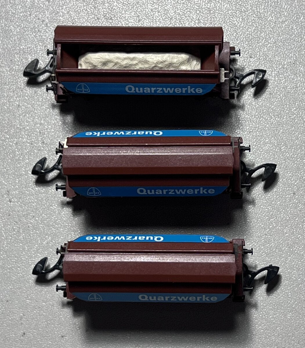 Marklin 82374 Z Scale DB Quarz Quarry Hopper Car Set (Set of 3)