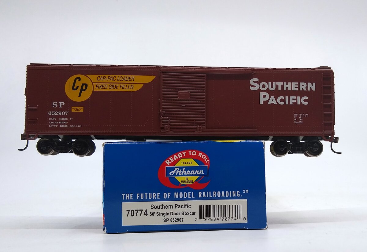 Athearn 70774 HO Southern Pacific 50' Single Door Boxcar #652907